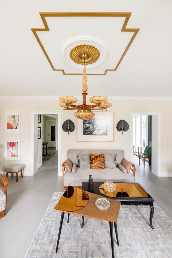 Suite With Private Bathroom At Three Bedroom Interwar Villa Grabyte With Daily Spaces To Share By Pine Forest On The Bank Of The River- 8Min By Car From Old Town 카우나스 외부 사진